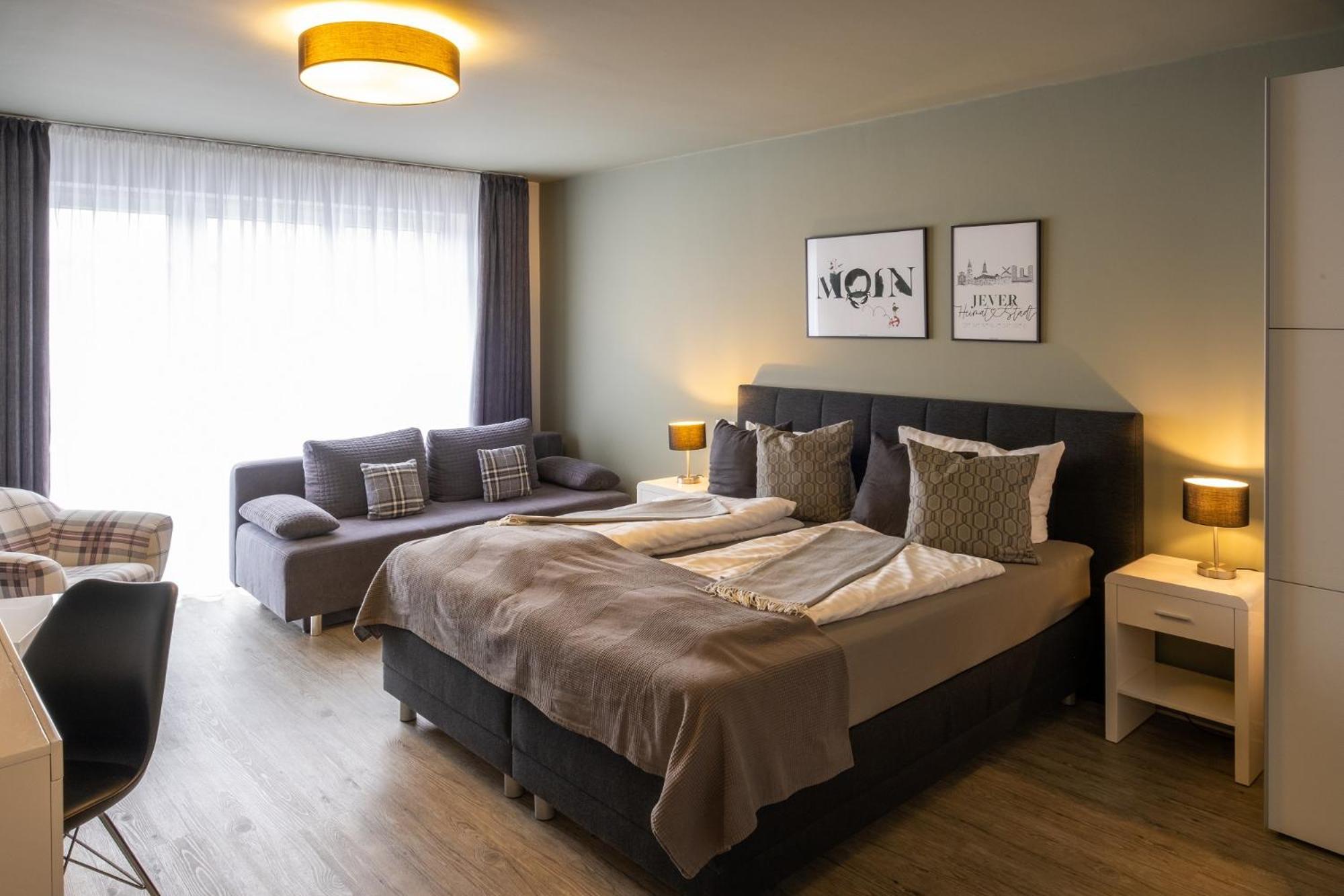 Stadthotel Jever Eksteriør billede